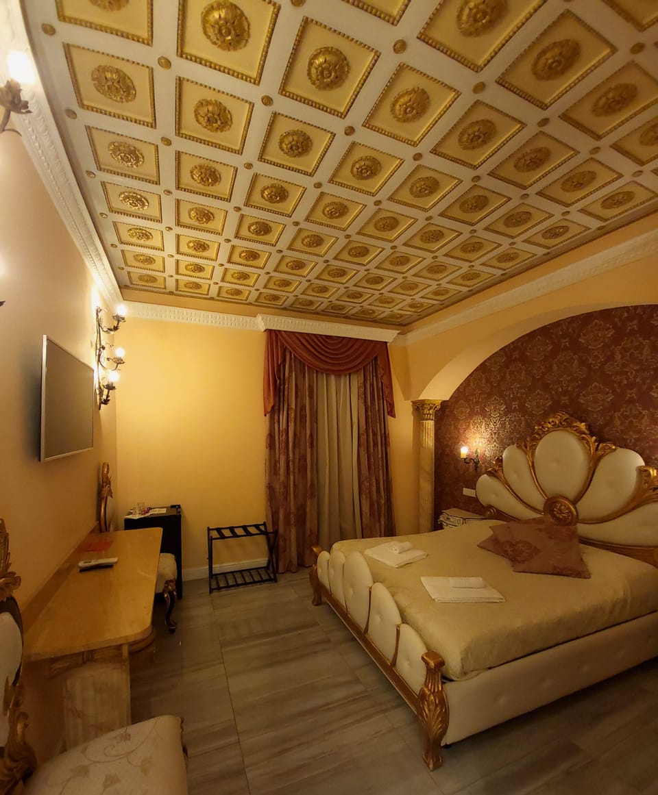Presidential Room, 1 Bedroom | Frette Italian sheets, premium bedding, down comforters