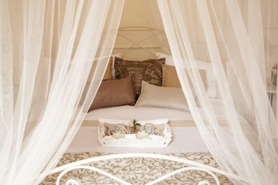 Superior Room, 1 Queen Bed, Park View | Premium bedding, down comforters, minibar, desk