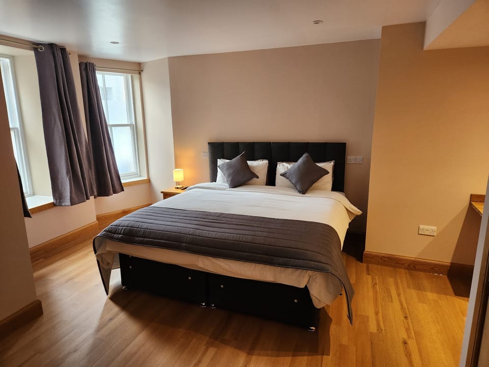 Desk, iron/ironing board, free WiFi, bed sheets