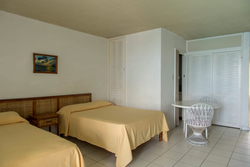Desk, WiFi (free), bed sheets
