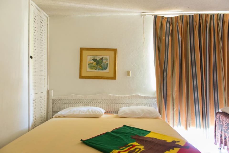 Desk, WiFi (free), bed sheets