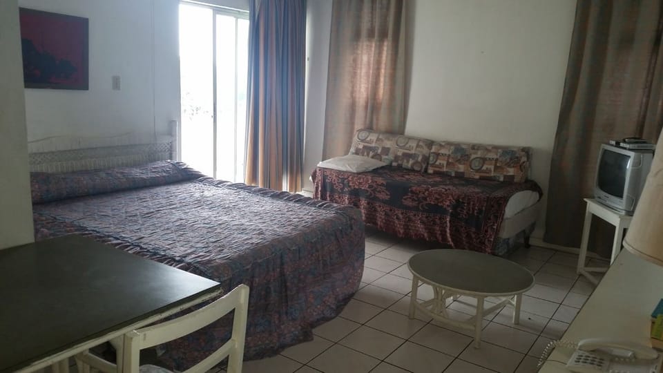 Apartment | WiFi (free), bed sheets