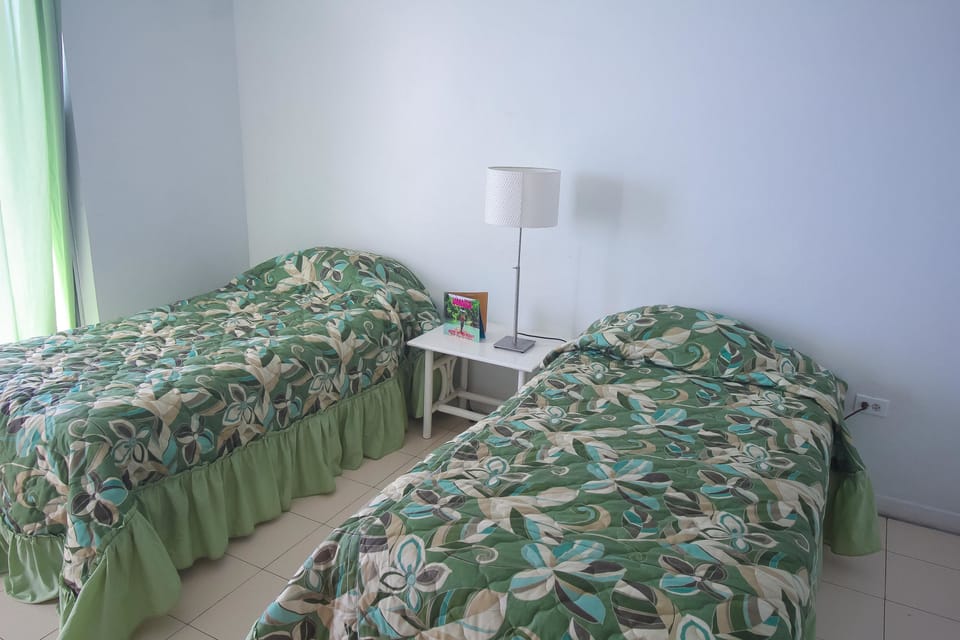 Apartment | Desk, WiFi (free), bed sheets