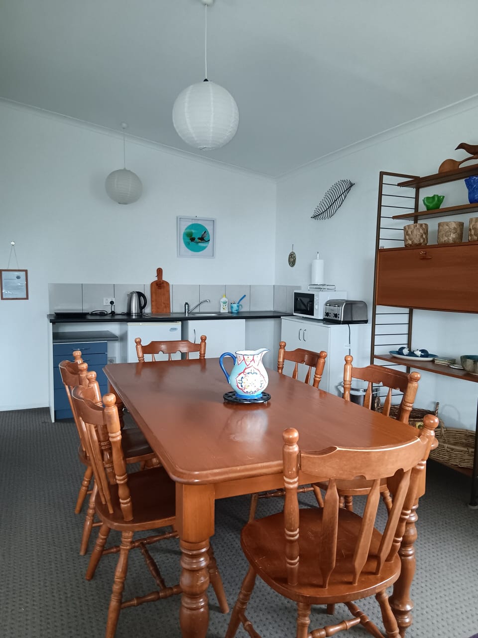 Comfort Apartment, Multiple Beds, Non Smoking, Kitchenette | Private kitchen | Shared fridge, microwave