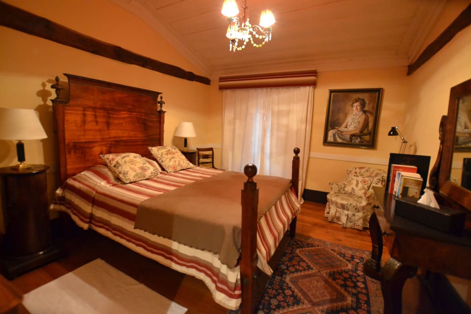 Individually decorated, individually furnished, desk, laptop workspace