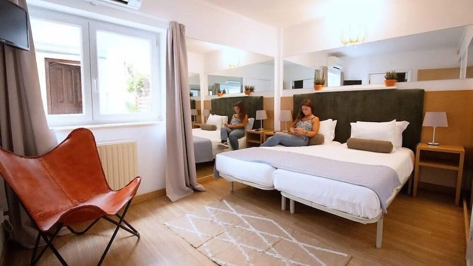 WiFi, wheelchair access