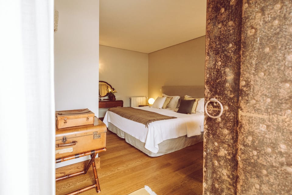 Select Comfort beds, in-room safe, blackout drapes, soundproofing