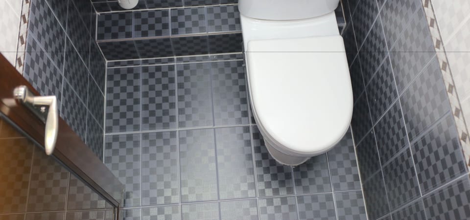 Shower, free toiletries, hair dryer, slippers