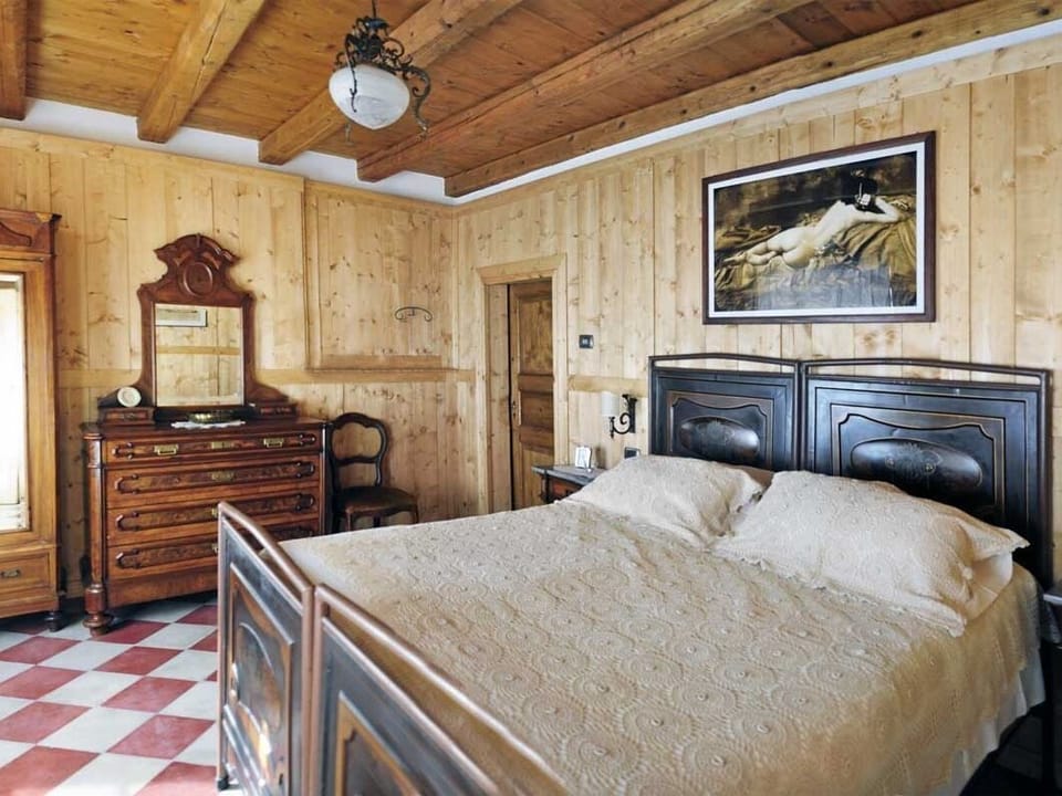 Double Room, Shared Bathroom (Folon) | Miscellaneous