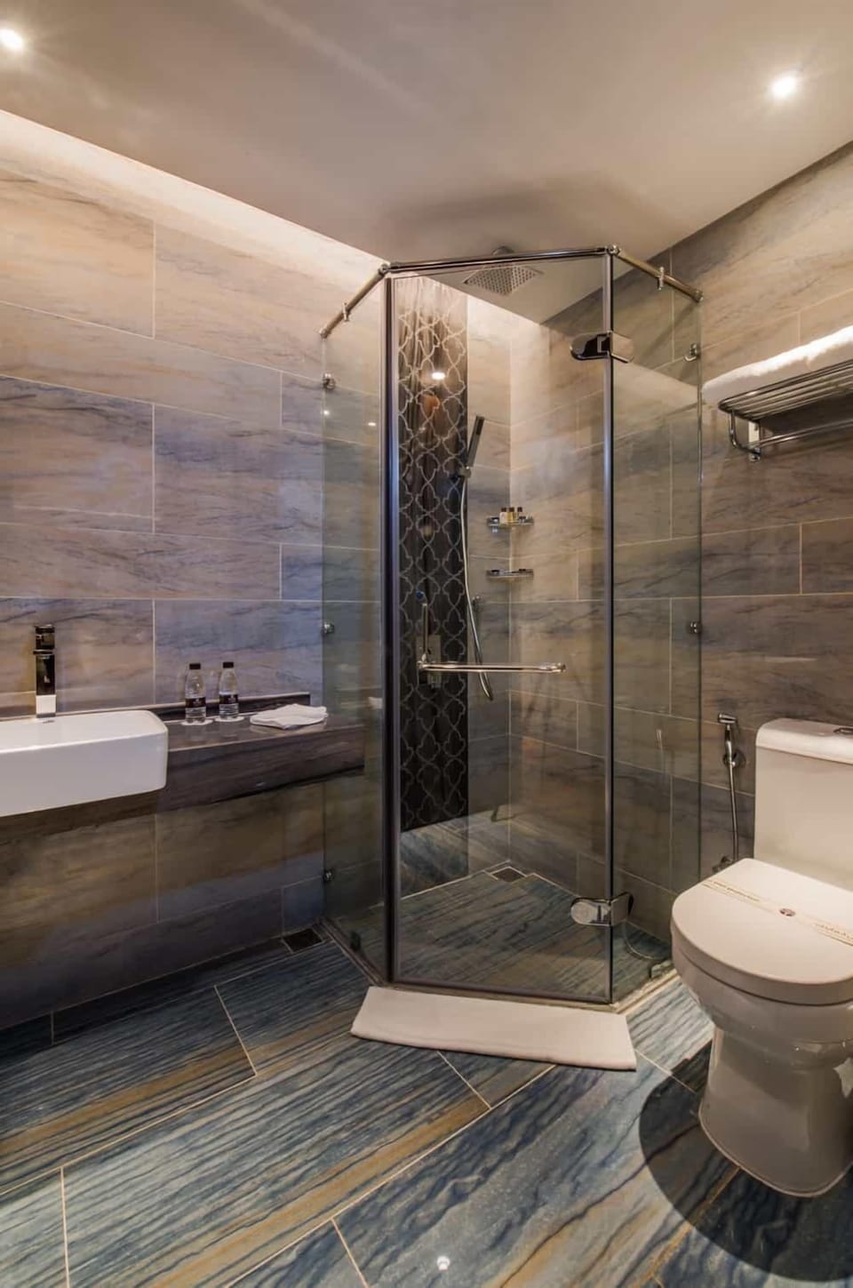 Shower, free toiletries, hair dryer, bathrobes