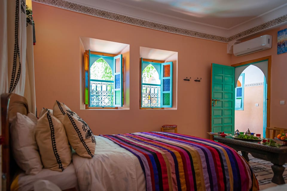 Chambre Dades | Egyptian cotton sheets, premium bedding, down comforters