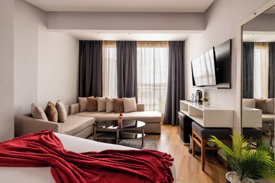 Junior Room, Terrace | Premium bedding, minibar, in-room safe, desk