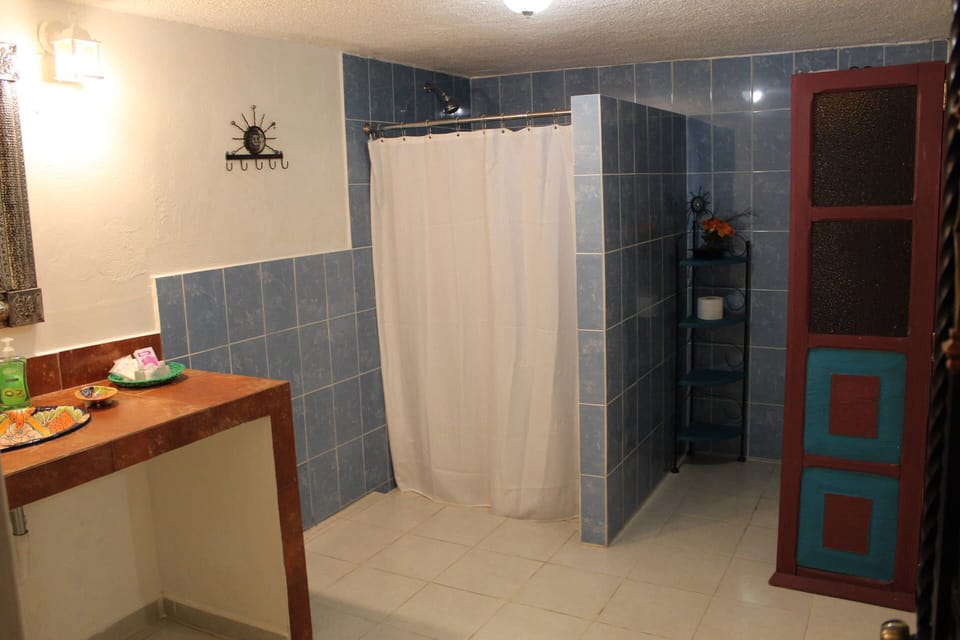 Double Room, 2 Queen Beds | Bathroom | Shower, designer toiletries, towels