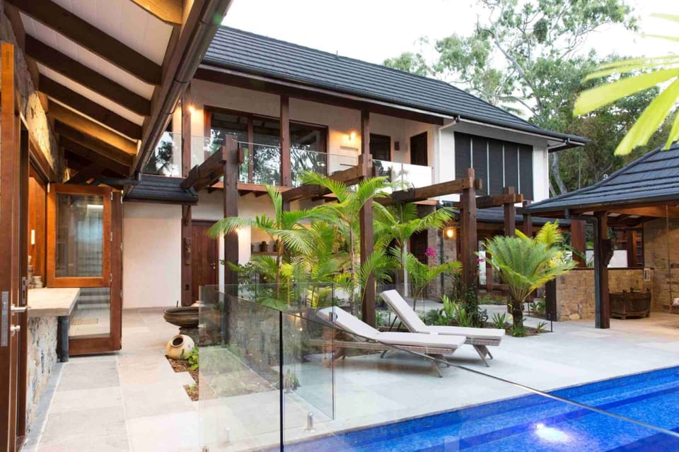 Sundeck
