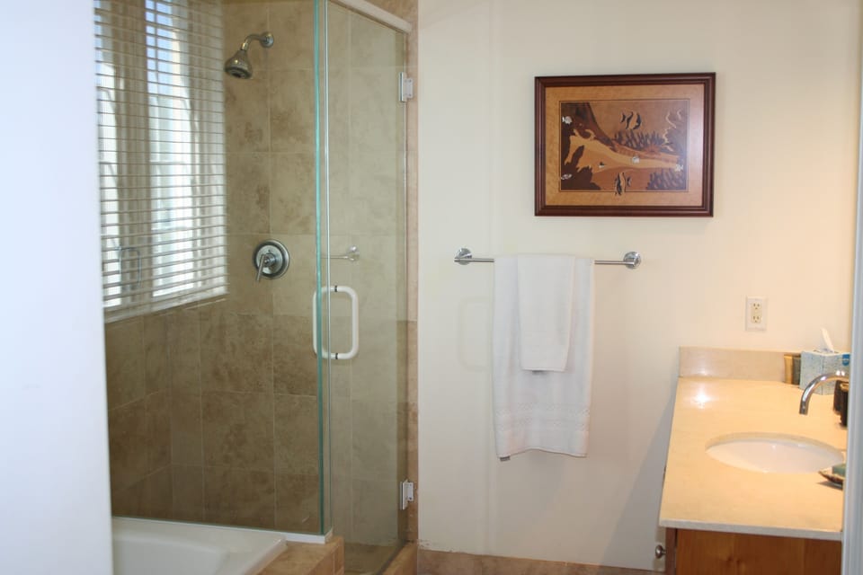 Bathroom-All 3 Bedrooms have their own  full Bathroom