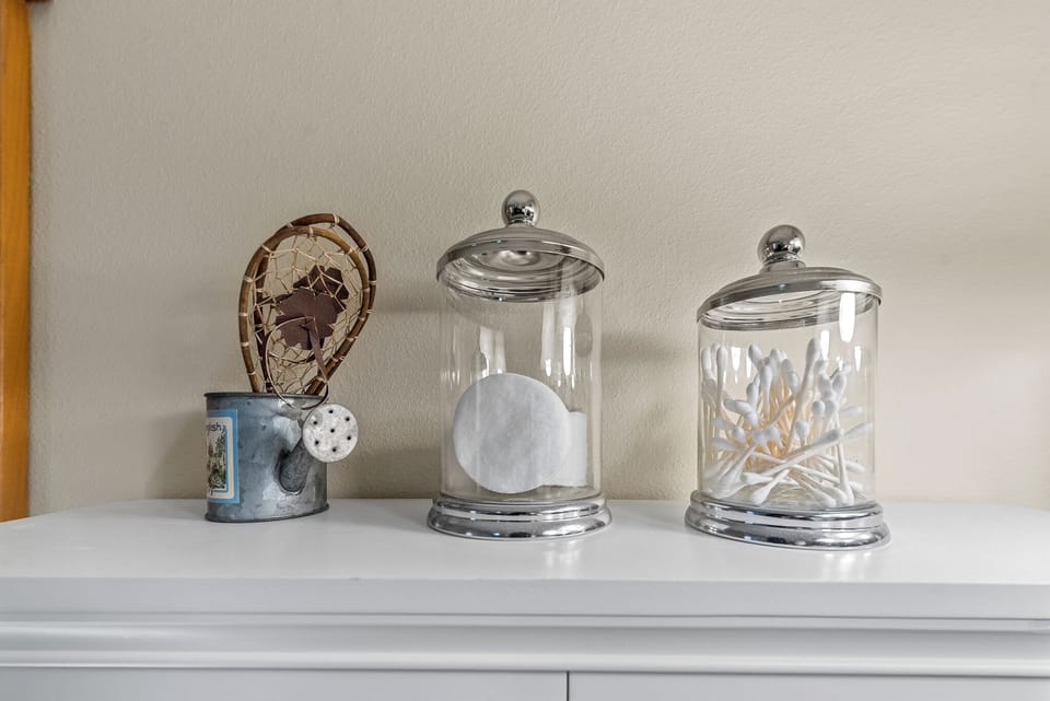 Both bathrooms have Q-Tips, cotton swabs, hair dryers, body wash, and we provide some items you may have left behind. 
