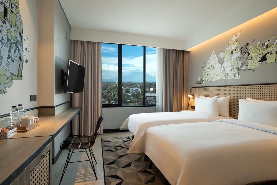 Premium bedding, minibar, in-room safe, desk