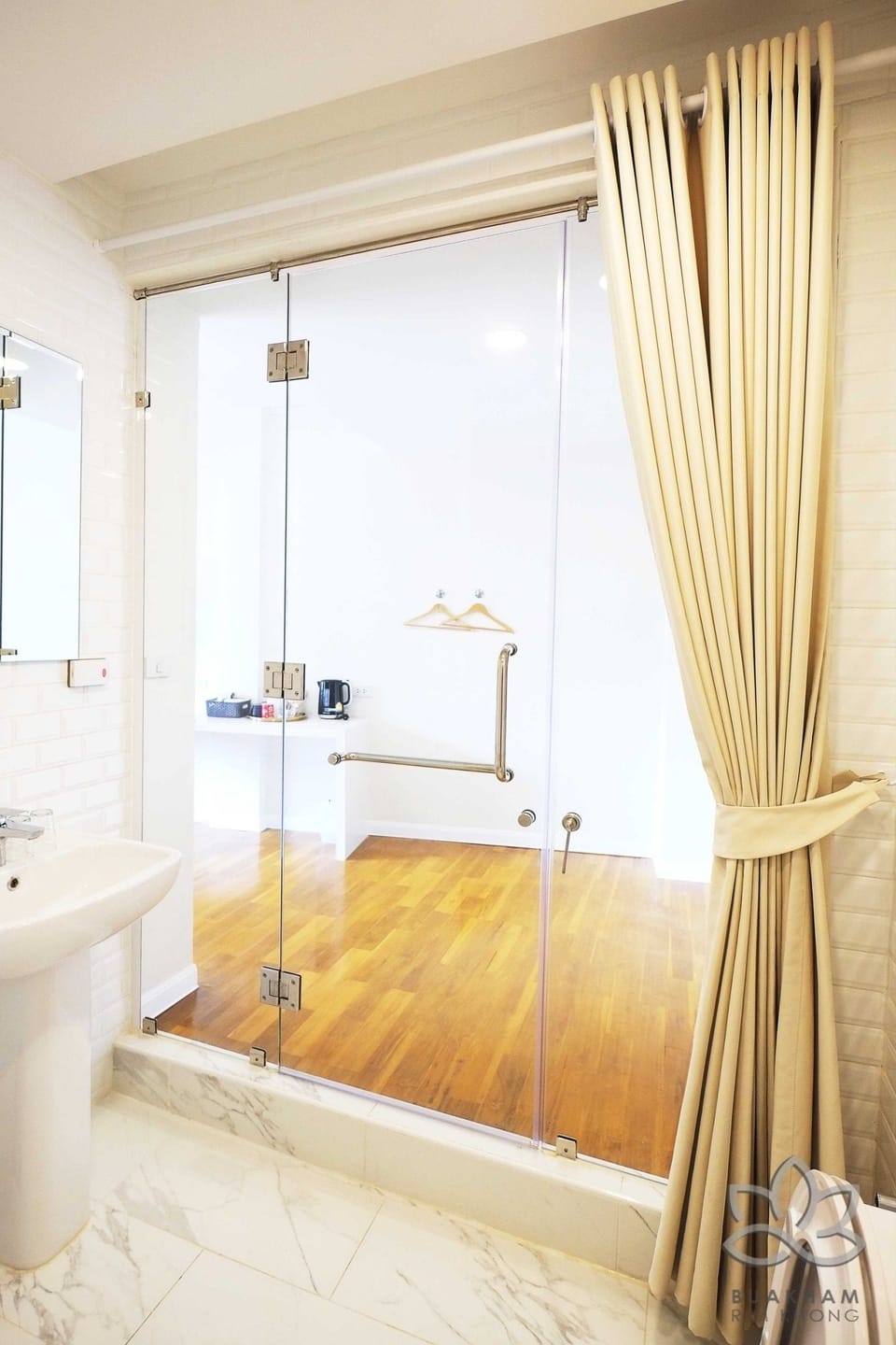 Deluxe Room | Minibar, WiFi (free)