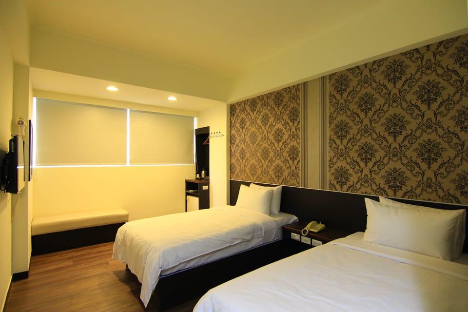 Standard Twin Room, Sea View | Free WiFi, bed sheets