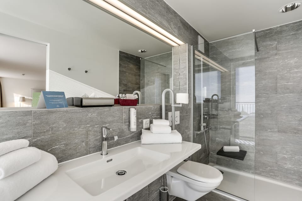 In-room safe, desk, blackout drapes, soundproofing