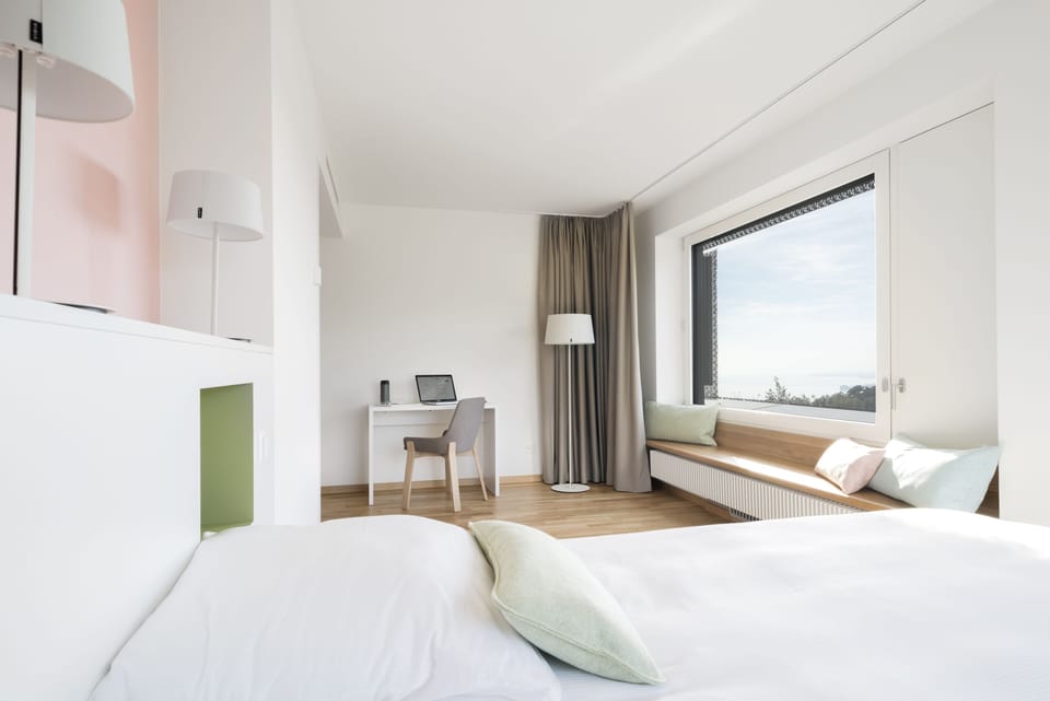 Double or Twin Room | In-room safe, desk, blackout drapes, soundproofing