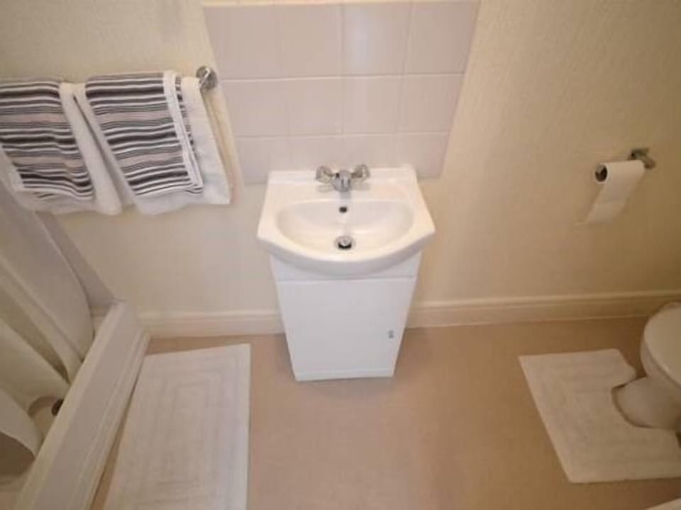 Lindholme Guest House Bed and Breakfast in Wales