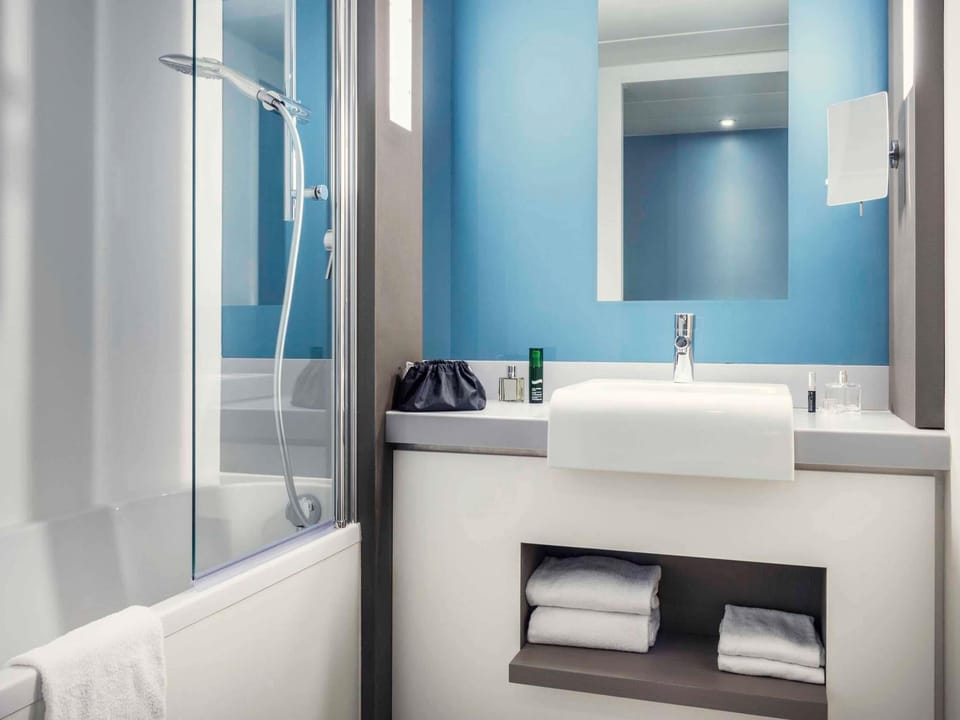 In-room safe, desk, blackout drapes, soundproofing