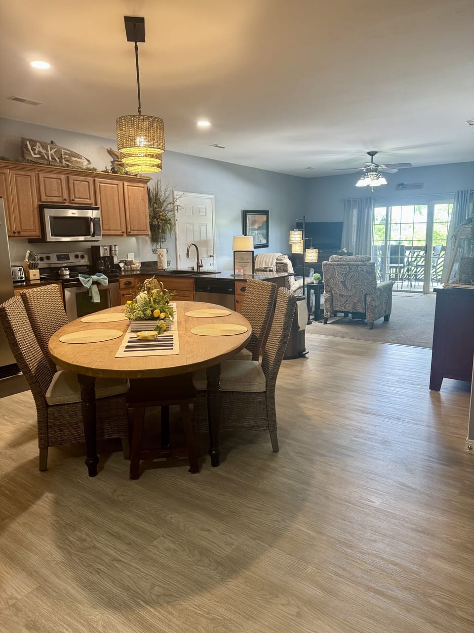 Condo, 3 Bedrooms | Interior
