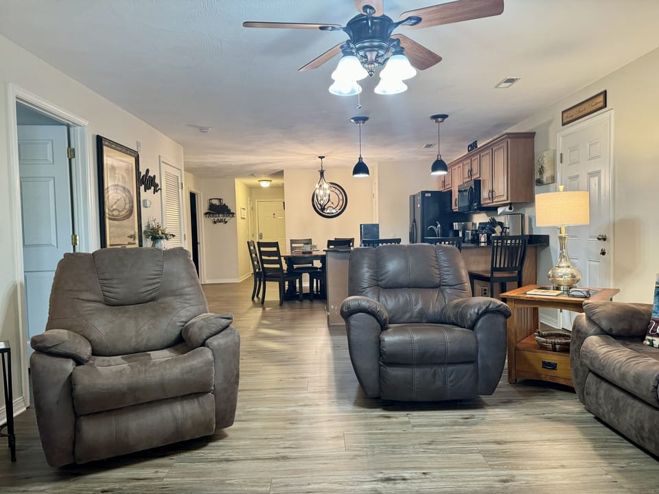 Condo, 3 Bedrooms | Living area | TV