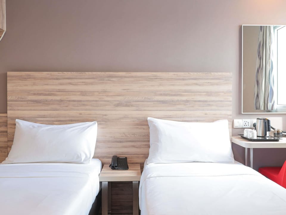 Superior Room, 2 Twin Beds | Iron/ironing board (on request), WiFi (free), bed sheets