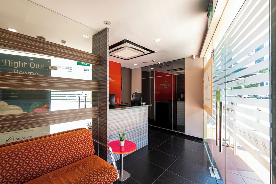 Fragrance Hotel - Oasis Hotel in Singapore