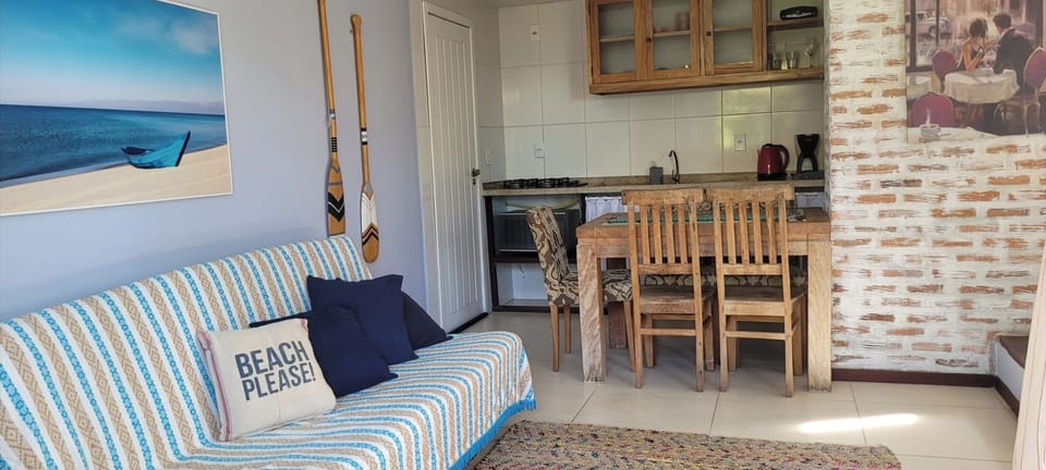 Bungalow | Minibar, desk, blackout drapes, iron/ironing board