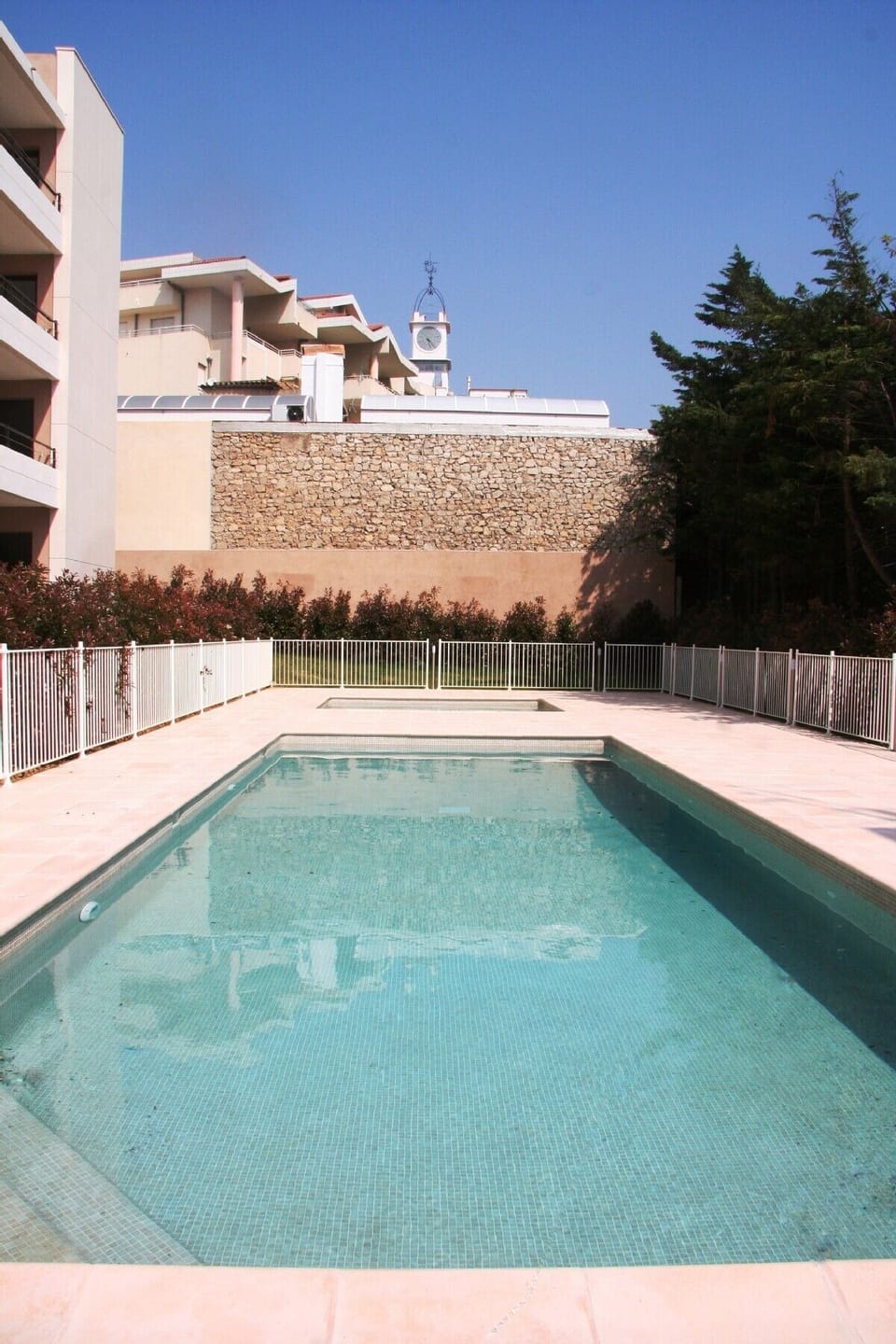 Swimming pool, when Le Ponant was newly built (2007)