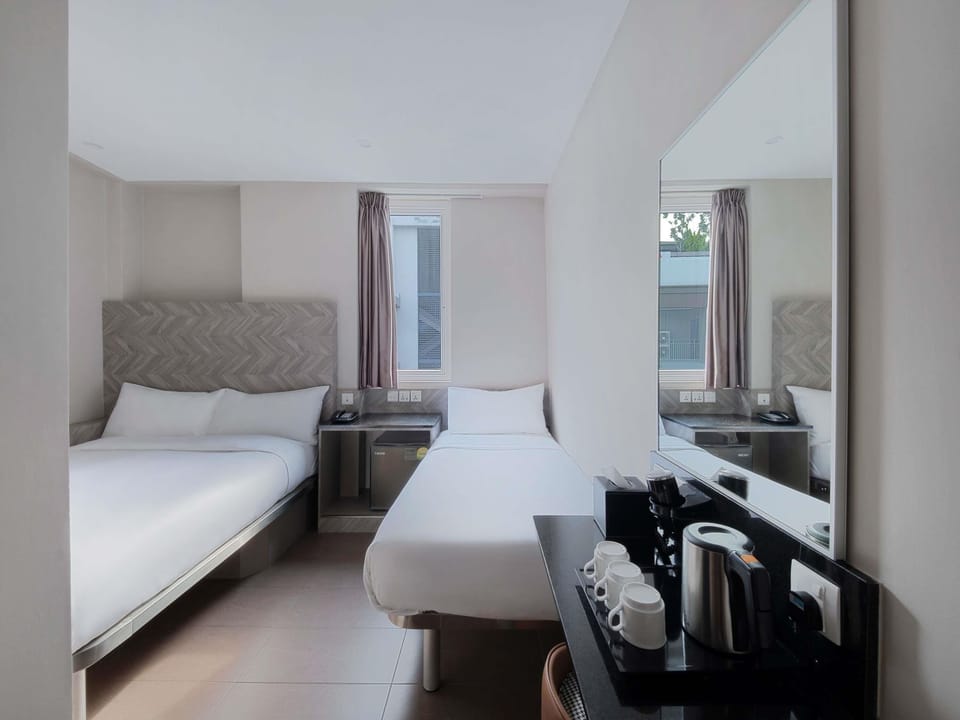 Superior Double Room, Multiple Beds | Desk, iron/ironing board (on request), WiFi (free), bed sheets
