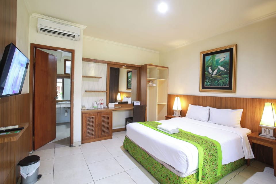 Deluxe Room | Free WiFi, bed sheets