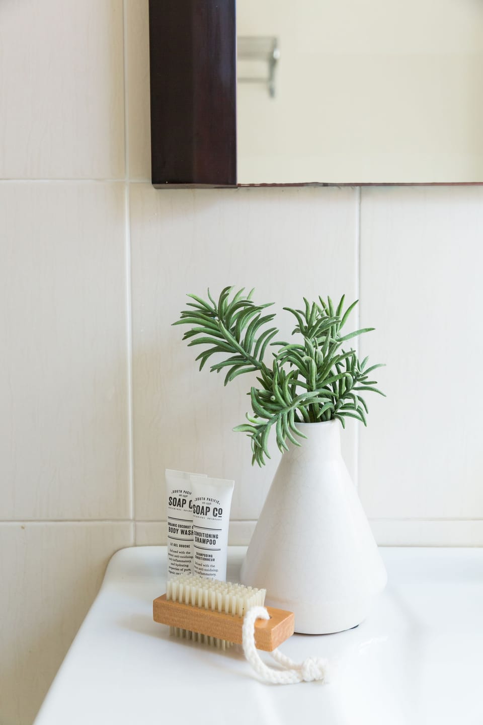 Bathroom amenities