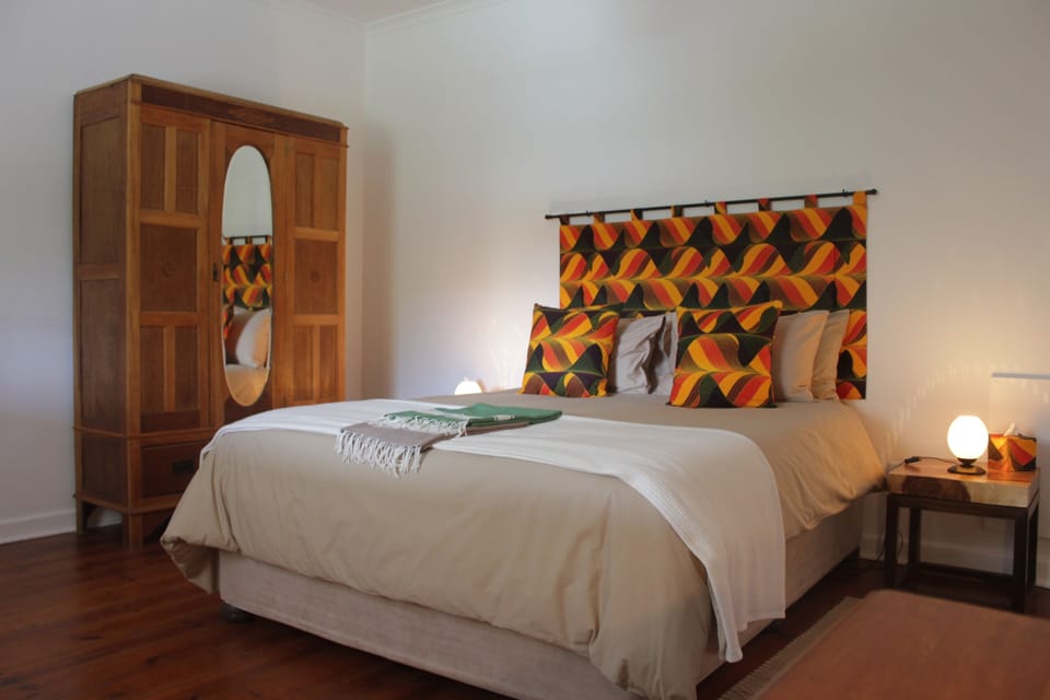 Deluxe Double Room, Ensuite, Pool View (Room1) | Egyptian cotton sheets, premium bedding, in-room safe, desk