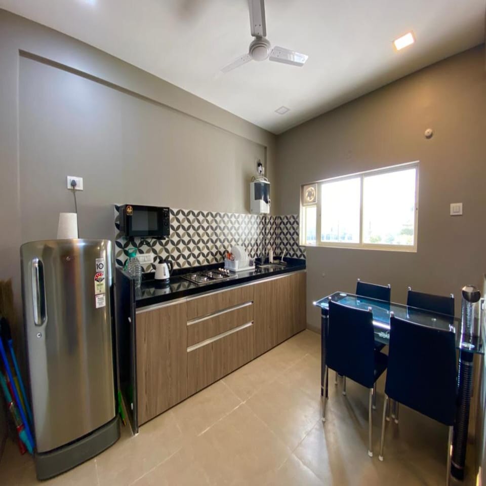 Villa | Private kitchen | Coffee/tea maker, electric kettle