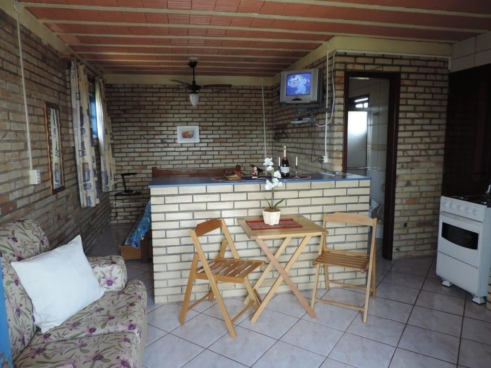Double Room | Living area | TV