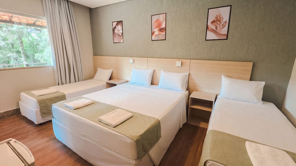Standard Room | Minibar, blackout drapes, WiFi (free), bed sheets