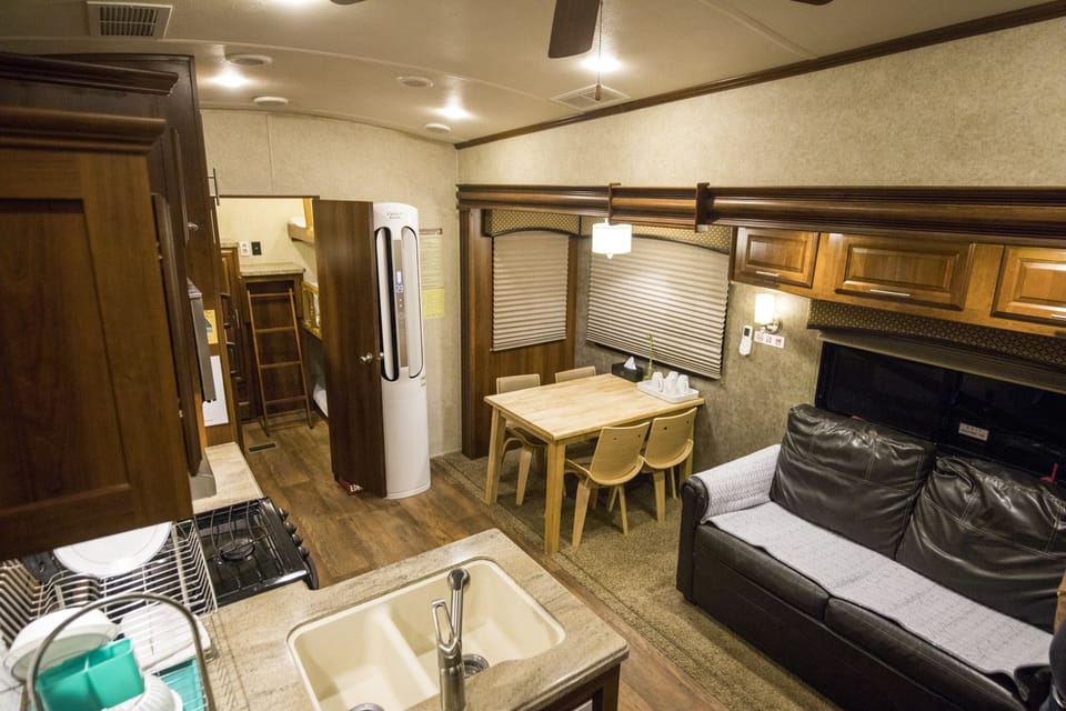 Premium Room | Blackout drapes, soundproofing, free WiFi, bed sheets