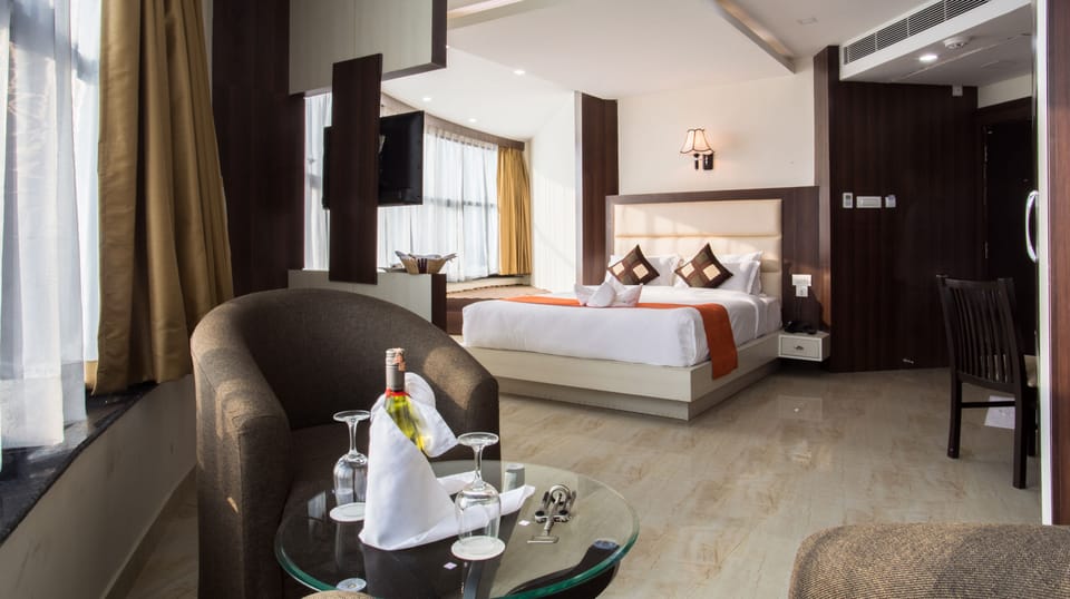 Premium bedding, minibar, in-room safe, individually furnished