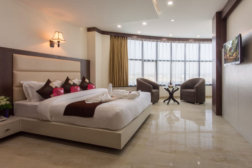 Presidential Suite | Premium bedding, minibar, in-room safe, individually furnished