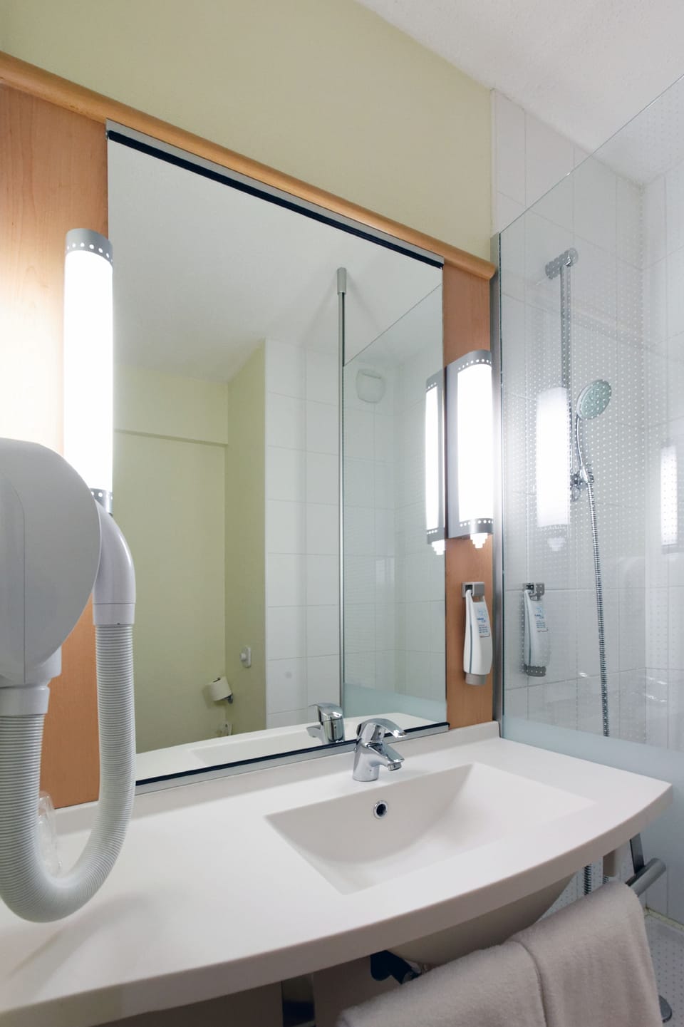 Standard Double Room, Multiple Beds | Bathroom | Bathtub, eco-friendly toiletries, hair dryer