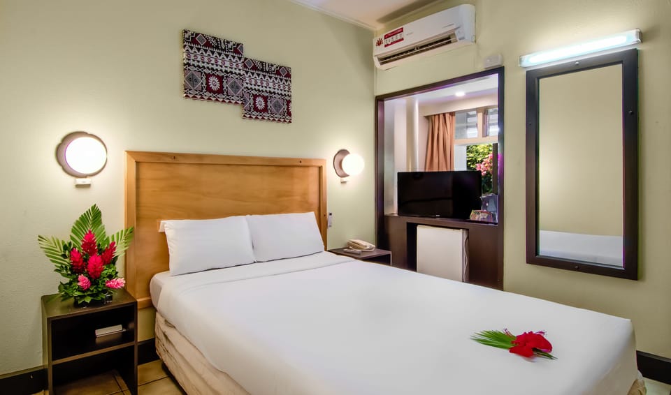 Standard Room, 1 Double Bed | Desk, iron/ironing board, free WiFi, bed sheets