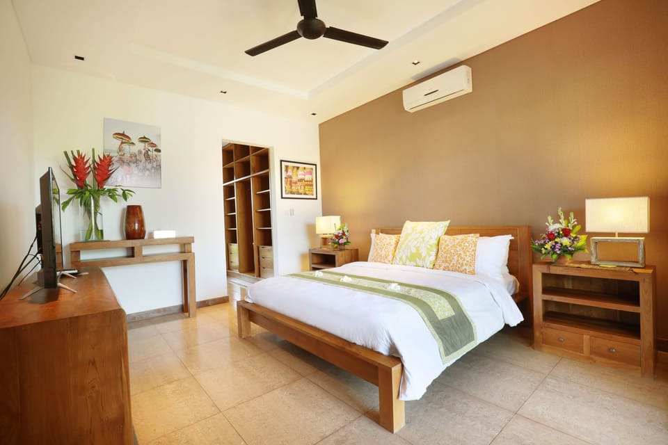 Luxury Villa, 3 Bedrooms | 3 bedrooms, in-room safe, iron/ironing board, free WiFi