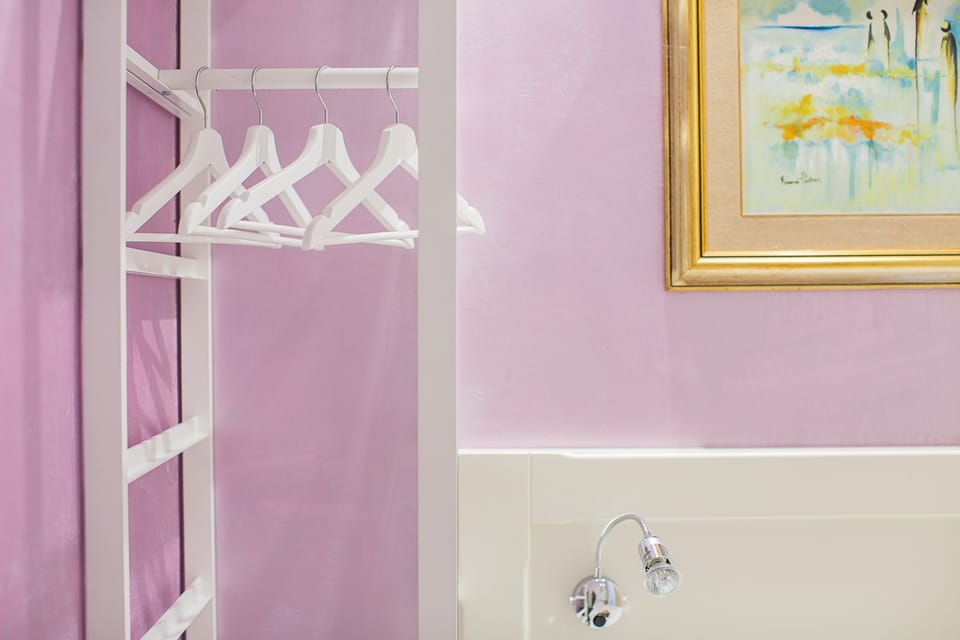 Economy Single Room | Room amenity