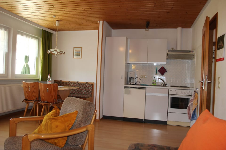 Apartment, Balcony (3) | Private kitchen | Coffee/tea maker, refrigerator (on request), microwave (on request)