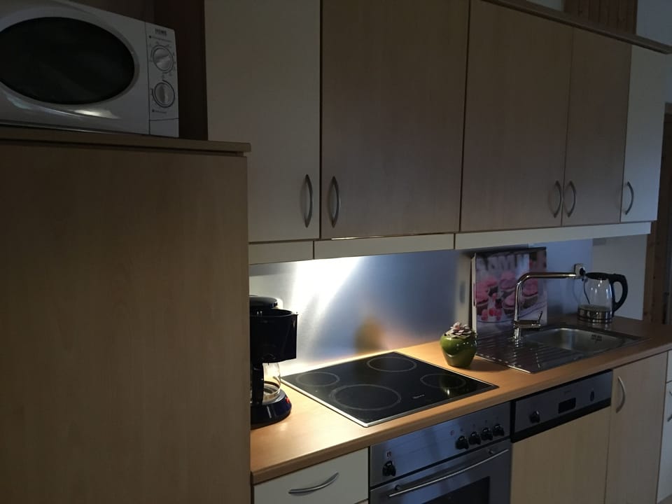 Bungalow, Terrace, Garden Area | 1 bedroom, in-room safe, free WiFi