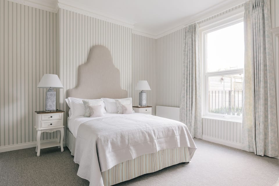 Executive garden | Individually decorated, individually furnished, desk, blackout drapes